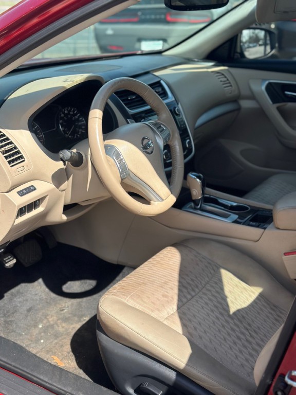 2018 Nissan Altima Image 5