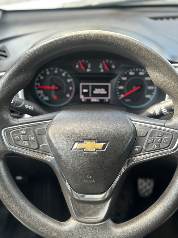 2016 Chevrolet Malibu Image 9