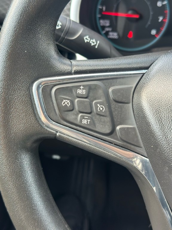 2016 Chevrolet Malibu Image 11