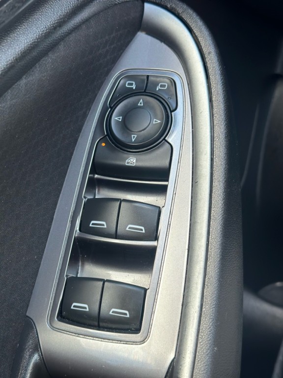 2016 Chevrolet Malibu Image 13