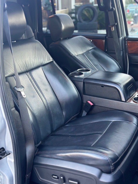 2017 Lincoln Navigator Image 21