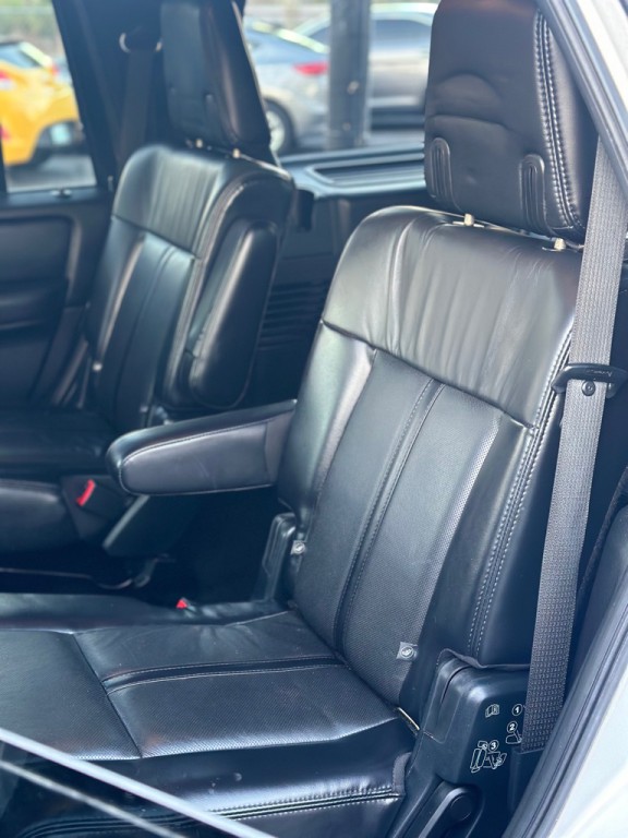 2017 Lincoln Navigator Image 23