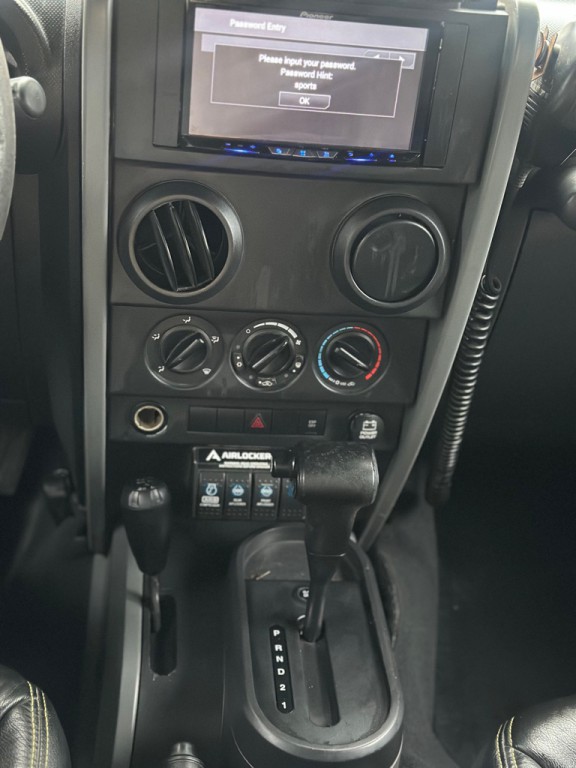 2009 Jeep Wrangler Unlimited Image 17