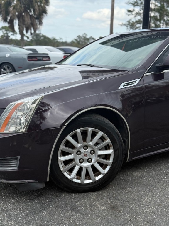 2010 Cadillac CTS Image 2