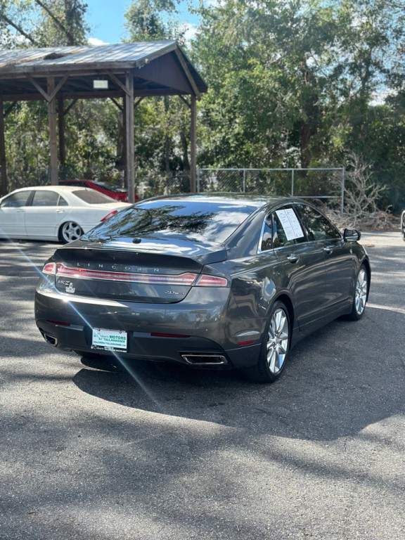 2016 Lincoln MKZ Image 4