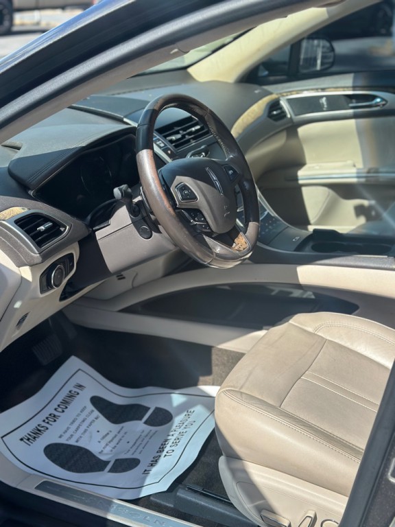 2016 Lincoln MKZ Image 7