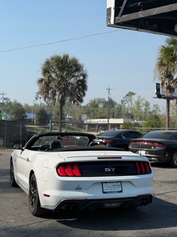 2019 Ford Mustang Image 7