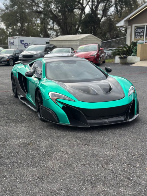 2012 McLaren MP4-12C Image 3