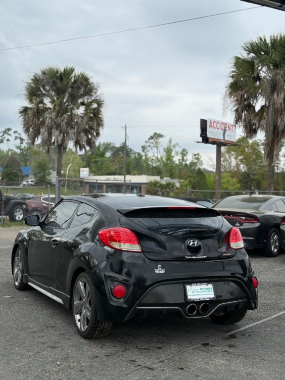 2013 Hyundai Veloster Image 4