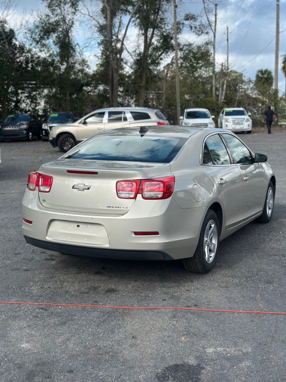 2015 Chevrolet Malibu Image 3