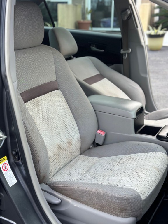 2013 Toyota Camry Image 19