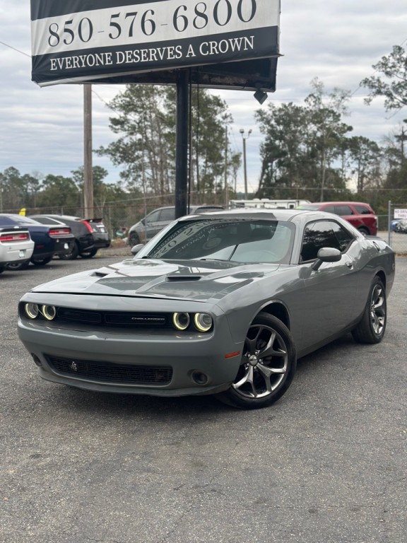 2017 Dodge Challenger Image 1