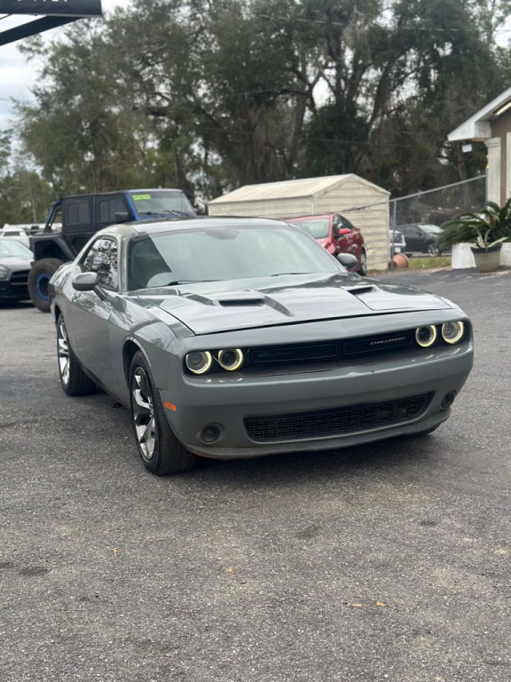 2017 Dodge Challenger Image 2