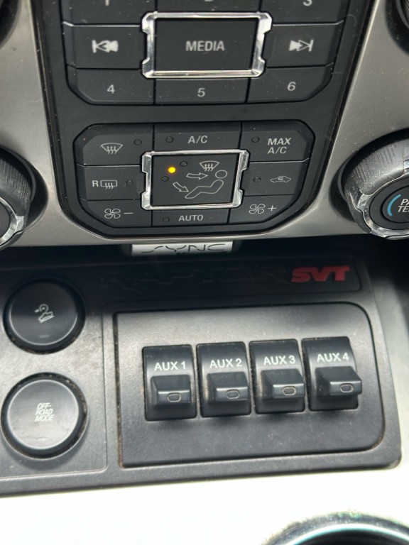 2013 Ford F-150 Image 9