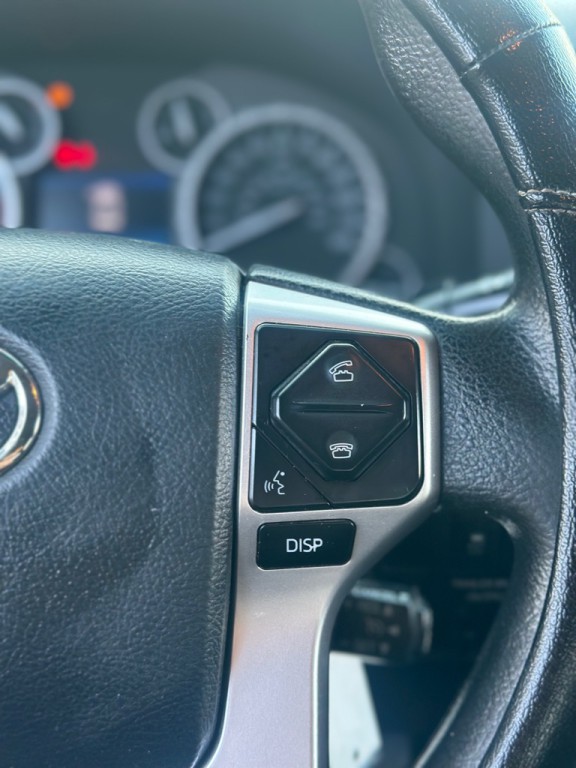 2008 Chrysler Town & Country Image 29