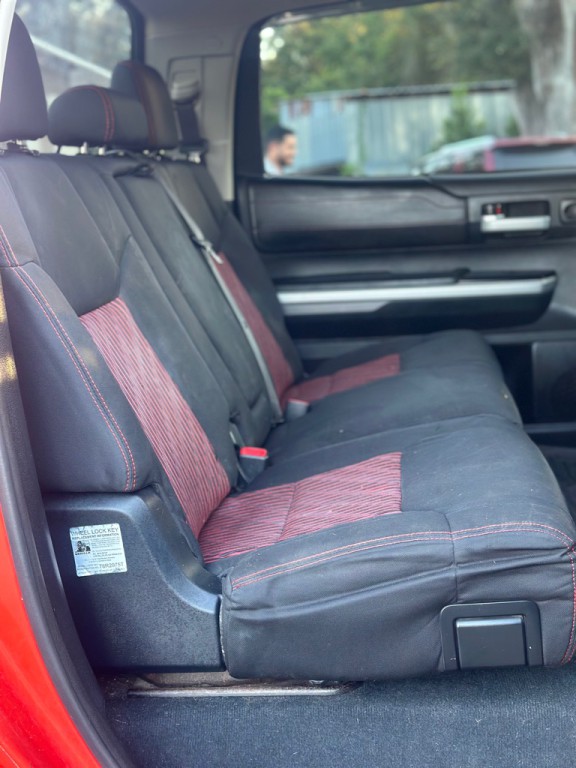 2008 Chrysler Town & Country Image 37