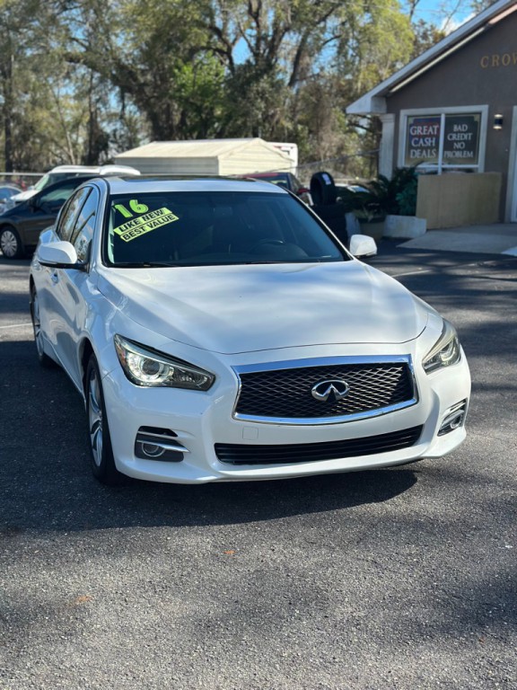 2016 INFINITI Q50 Image 2