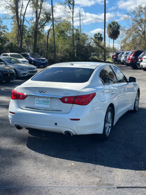 2016 INFINITI Q50 Image 3