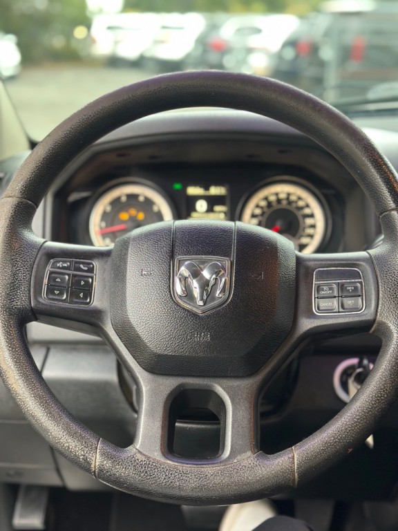 2014 RAM 1500 Image 10