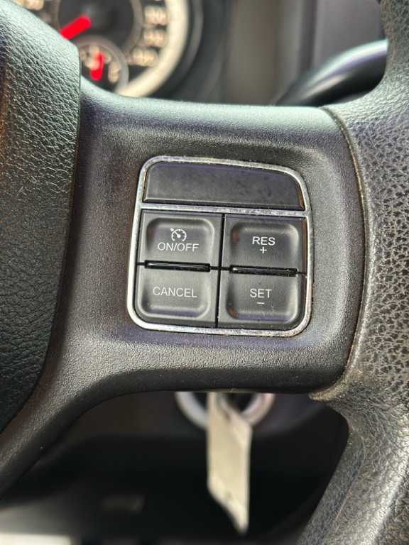 2014 RAM 1500 Image 11