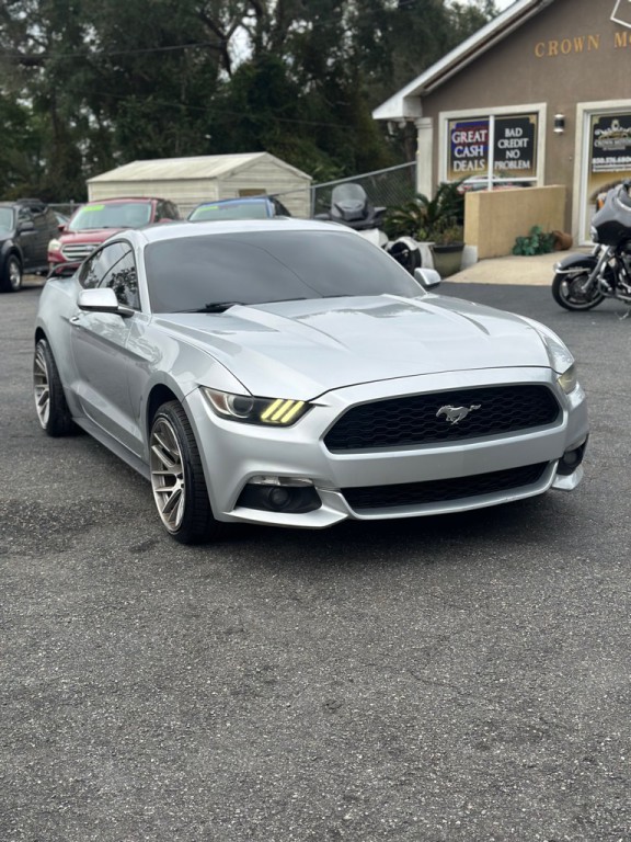 2017 Ford Mustang Image 4