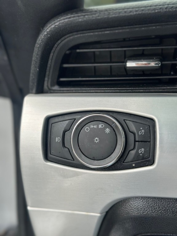 2017 Ford Mustang Image 15