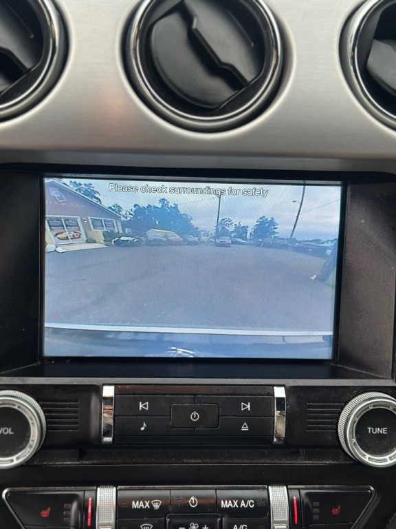 2017 Ford Mustang Image 17