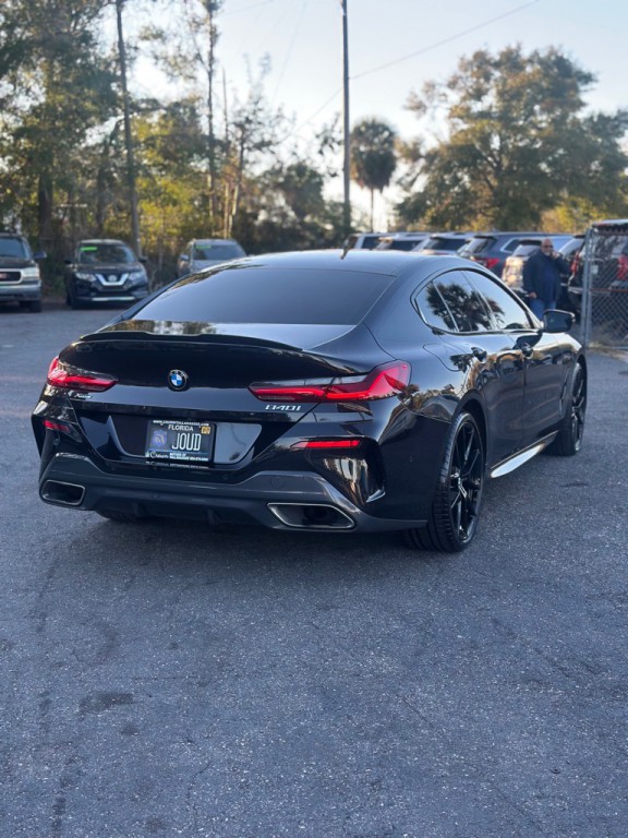 2022 BMW 8 Series Image 4