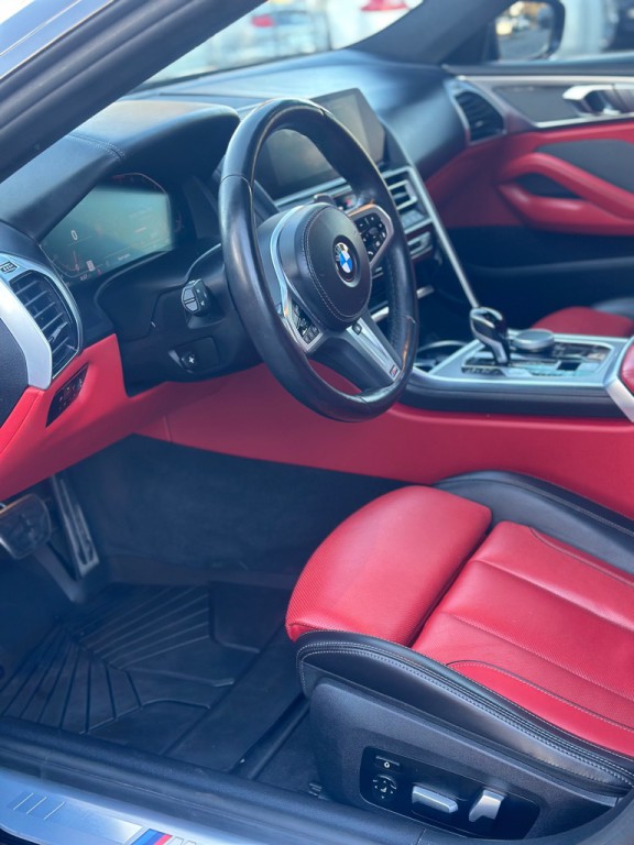 2022 BMW 8 Series Image 8