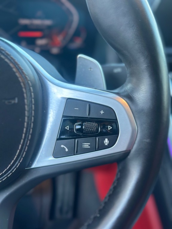 2022 BMW 8 Series Image 12