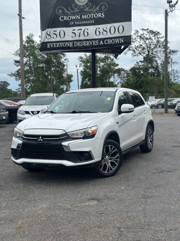 2018 Mitsubishi Outlander Image 1