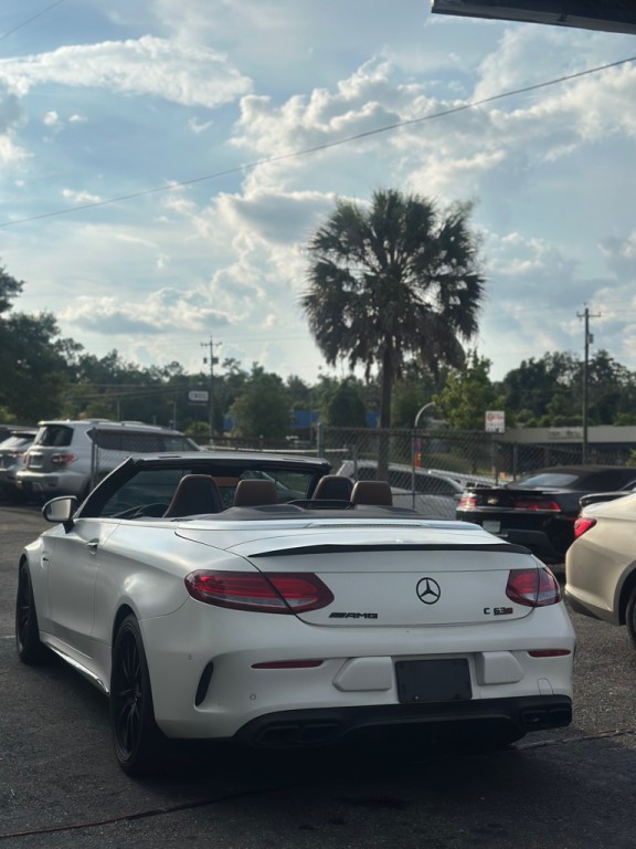 2017 Mercedes-Benz C-Class Image 8