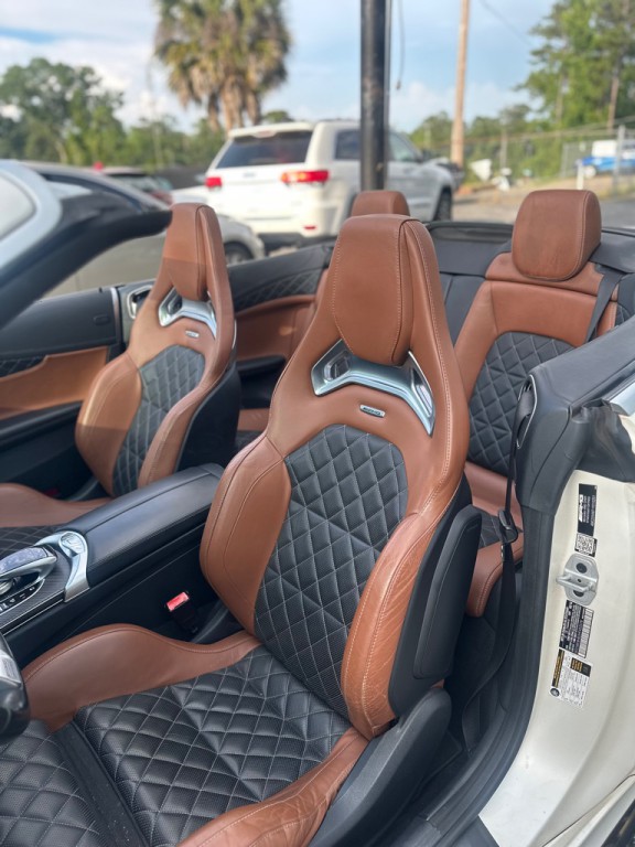 2017 Mercedes-Benz C-Class Image 11