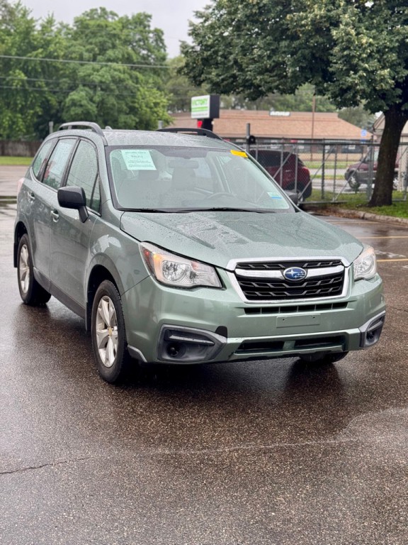 2018 Subaru Forester Image 2
