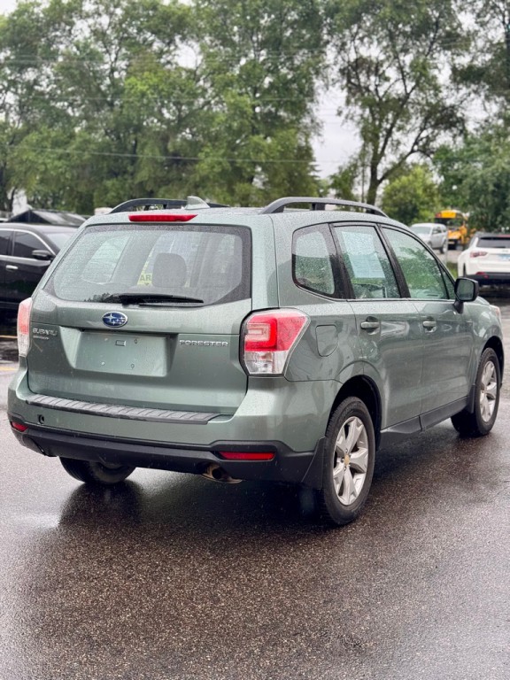 2018 Subaru Forester Image 3