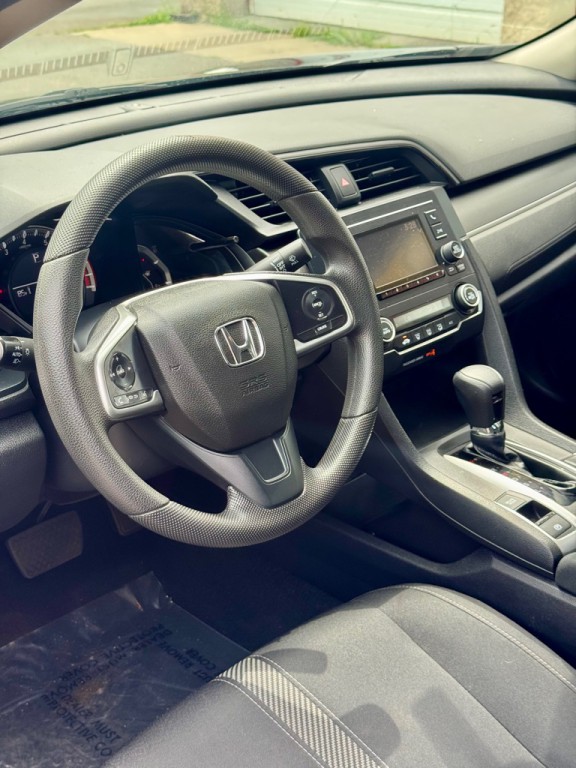 2018 Honda Civic Image 2
