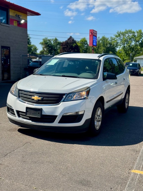 2017 Chevrolet Traverse Image 1