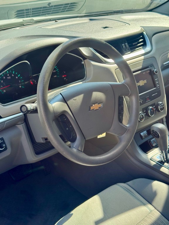 2017 Chevrolet Traverse Image 4