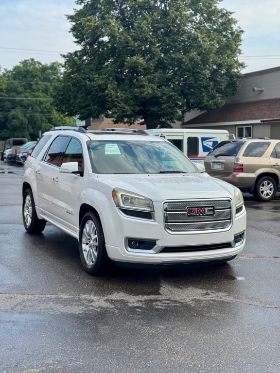 2016 GMC Acadia Image 2