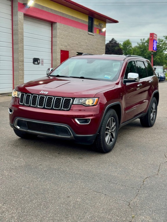 2017 Jeep Grand Cherokee Image 2