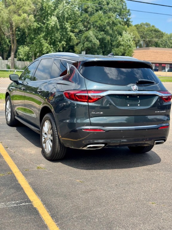 2018 Buick Enclave Image 3