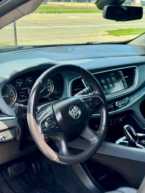 2018 Buick Enclave Image 4