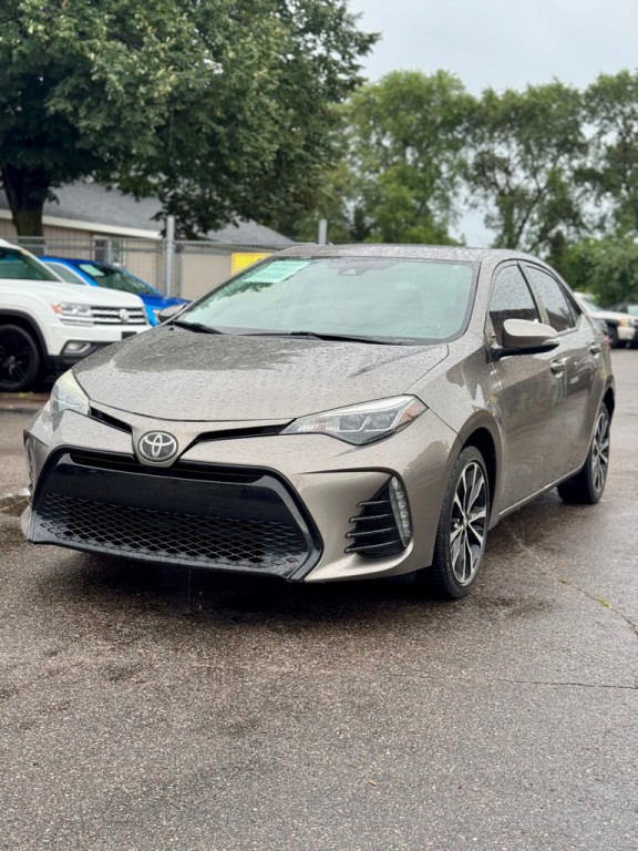 2018 Toyota Camry Image 1