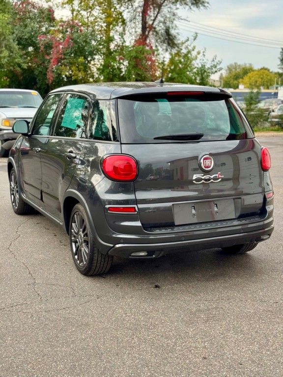 2019 FIAT 500L Image 5