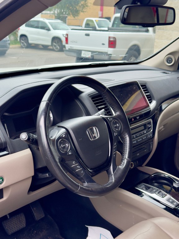 2018 Honda Pilot Image 4