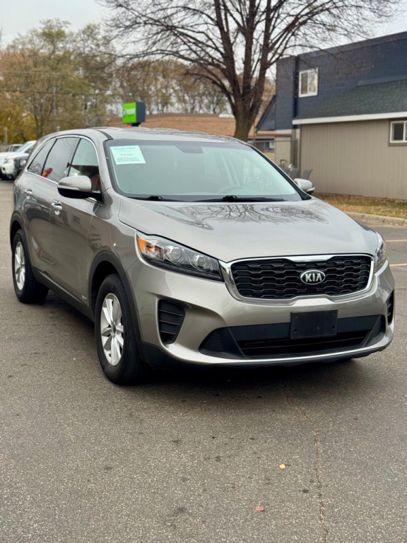 2019 Kia Sorento Image 2