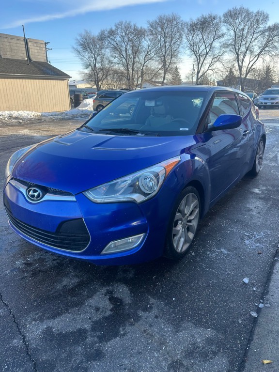 2012 Hyundai Veloster Image 2