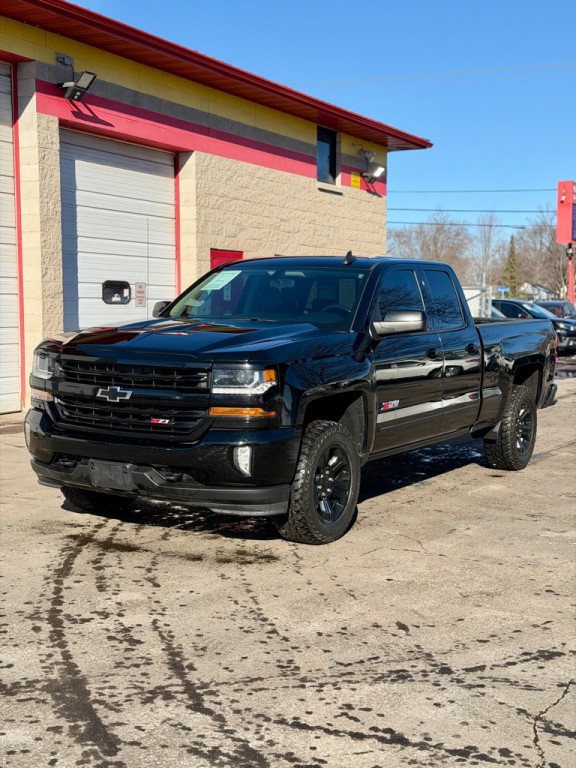 2018 Chevrolet Silverado 1500 Image 2