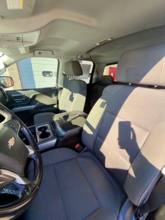 2018 Chevrolet Silverado 1500 Image 3