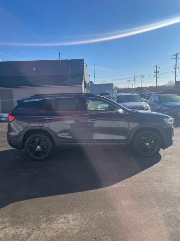 2019 GMC Terrain Image 3